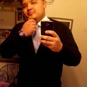 Meet your Posher, Henry